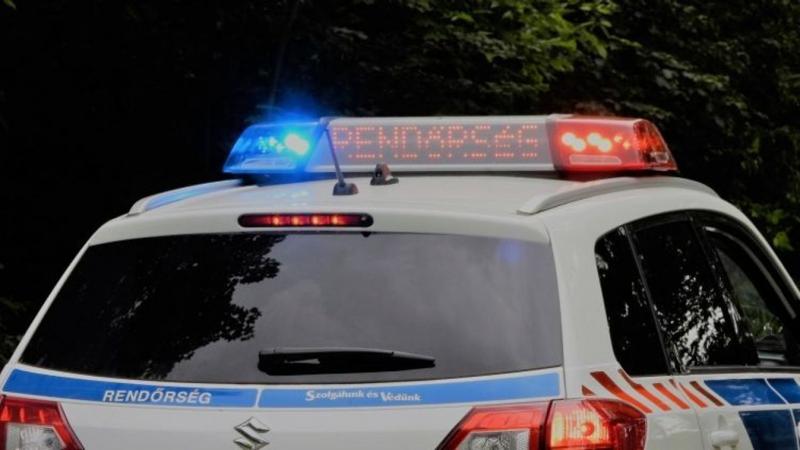 Füzesabonyban két autó ütközött össze, ami figyelmet érdemlő balesetként rögzítette a helyi hírekben.