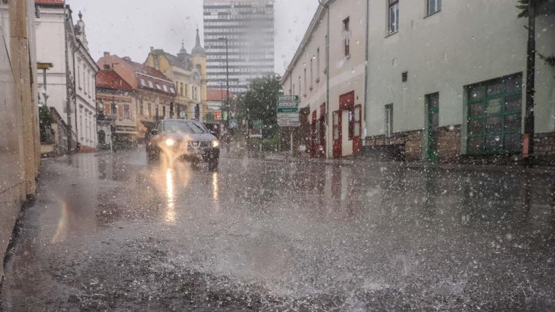 Péntekre egy félelmetes vihar közeleg, amely meg fogja rázni a környéket.
