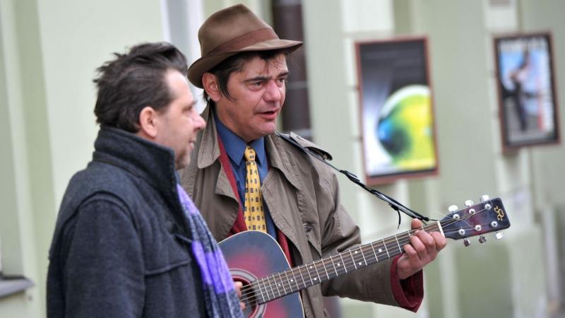 Rendkívüli hír érkezett Kaposvárról: Elvis Presley életben van!