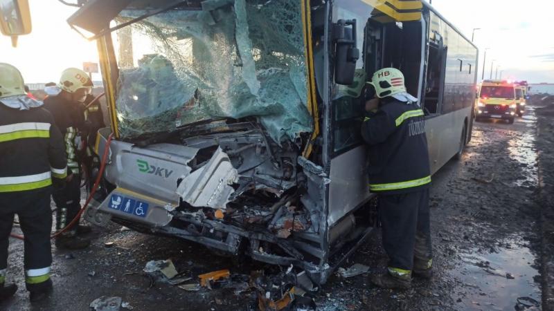 Megszólalt a pénteki debreceni buszbaleset egyik túlélője.