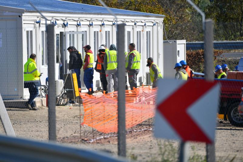A magyar kormány folyamatosan az ukrán vendégmunkások tömegeivel ijesztgeti a lakosságot, holott valójában ezek az emberek egyre inkább Nyugat felé veszik az irányt.