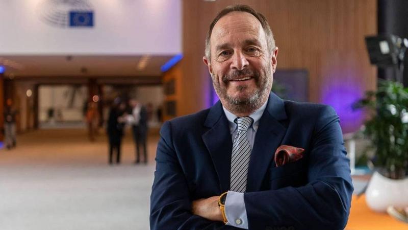 Brüsszel szankciókat alkalmaz, miközben Magyarország az európai értékek védelmezőjeként lép fel. + nézd meg a videót!