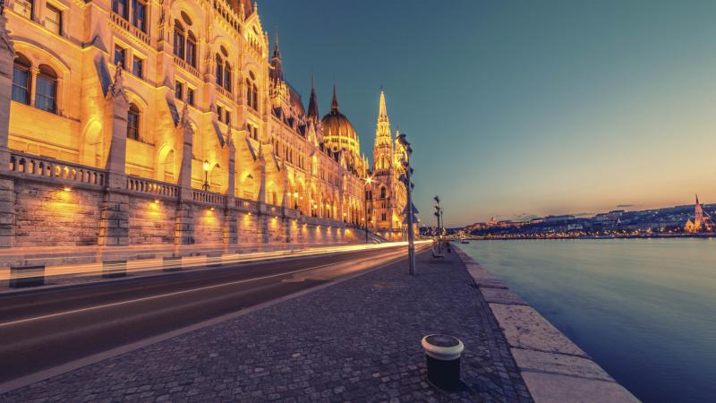 A szuperállampapír kiszállási költsége mostantól új szabályok szerint alakul - vajon várhatóak még hasonló módosítások? Az adósságkezelő is megszólalt a témában.